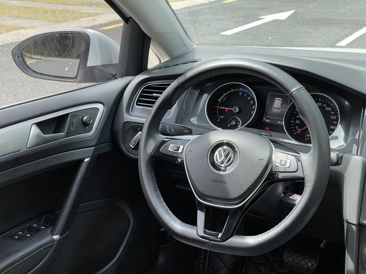 Golf EV 2020 photo 2