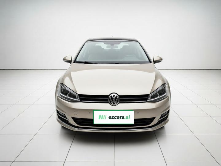 Golf 2017 230TSI AT Luxury Anniversary Edition photo 2