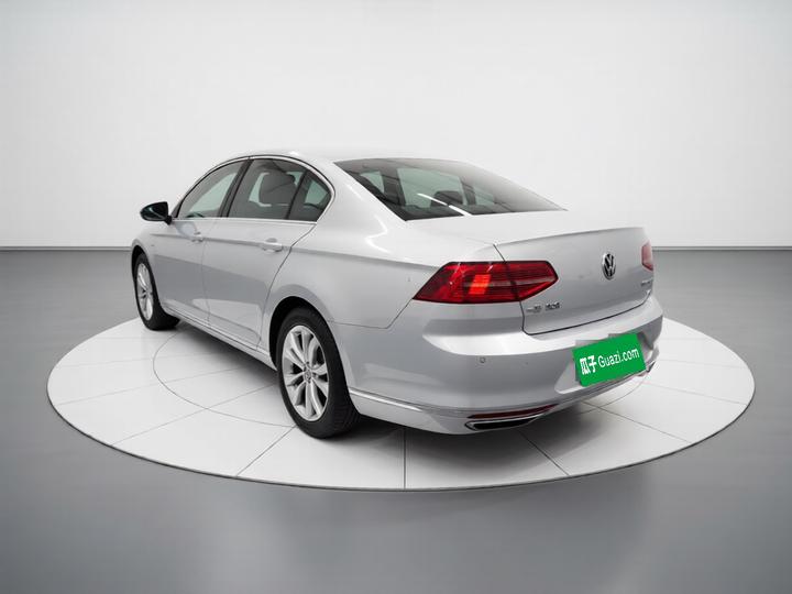 Magotan 2017 330TSI DSG Luxury photo 4