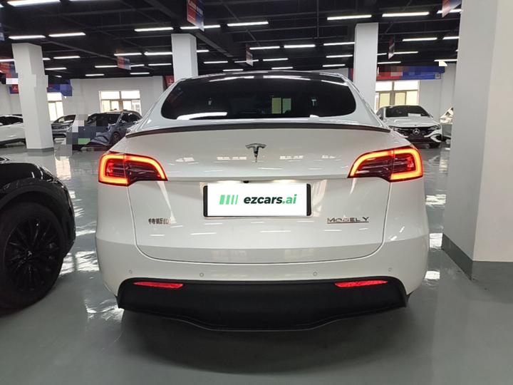 Model Y 2021 Performance AWD photo 3