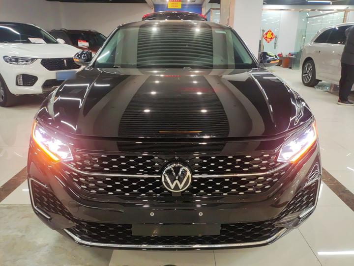Passat 2023 Facelift 330TSI Elite photo 2