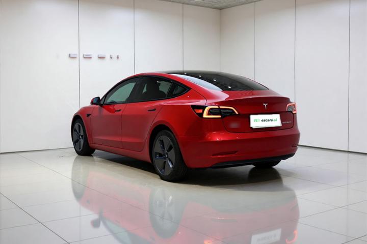 Model 3 2022 RWD photo 4
