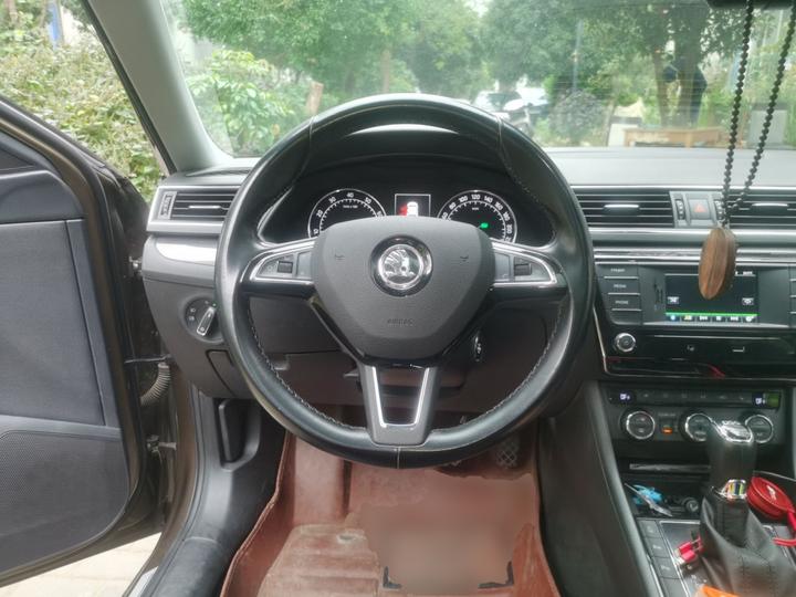 Superb 2016 TSI330 DSG photo 7