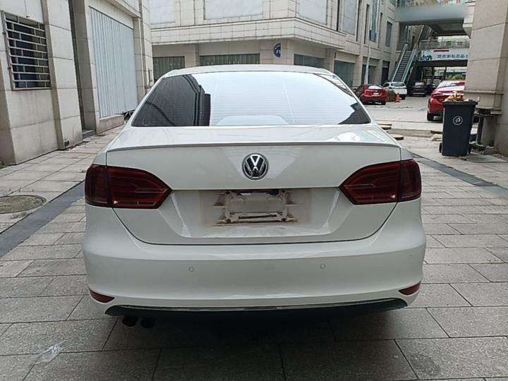 Sagitar 2014 Facelift 1.4TSI AT Flagship photo 3