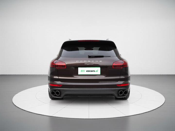 2016 Cayenne Platinum Edition 3.0T photo 5