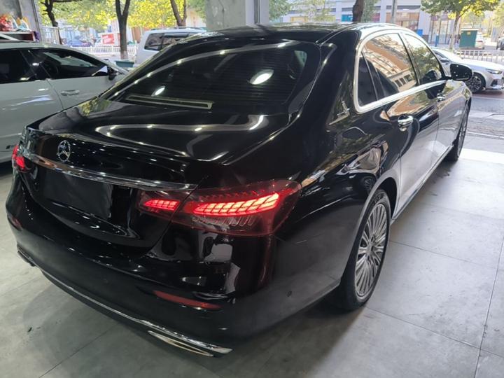 E-Class 2023 E 300 L Luxury photo 6