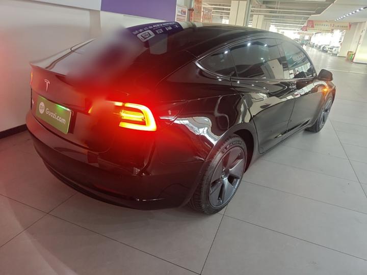 Model 3 2022 RWD photo 4