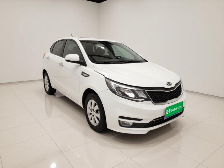 K2 2015 Hatchback 1.4L AT GLS photo 3