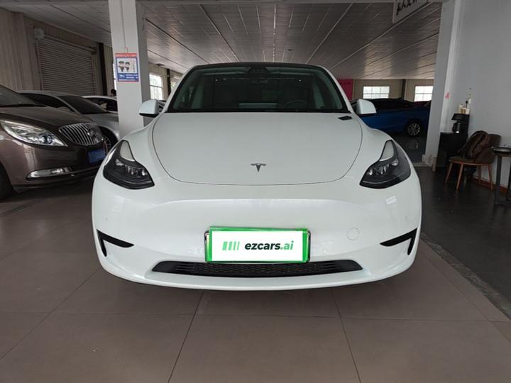 Model Y 2022 Facelift RWD photo 2