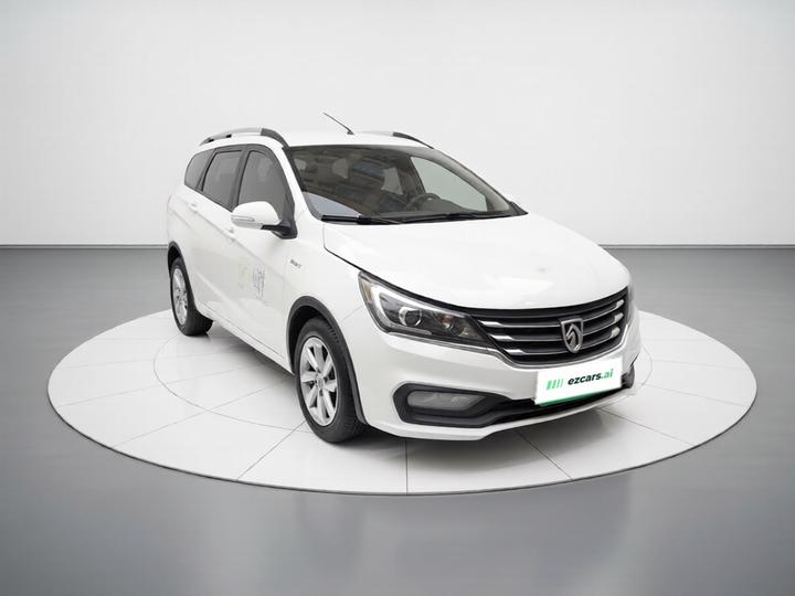 310W 2017 1.5L MT Fashion China V photo 3