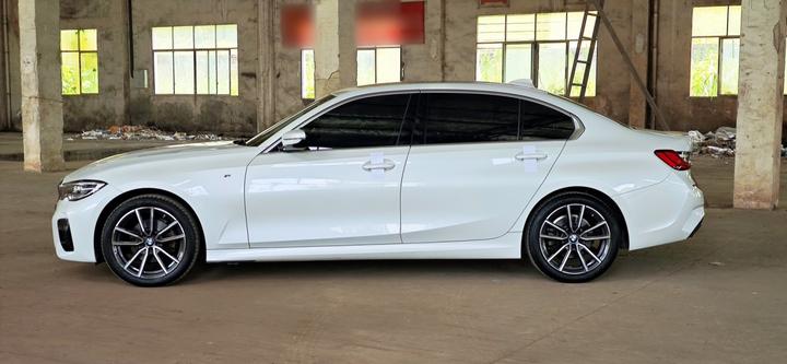 3 Series 2022 325Li M Sport Package photo 4