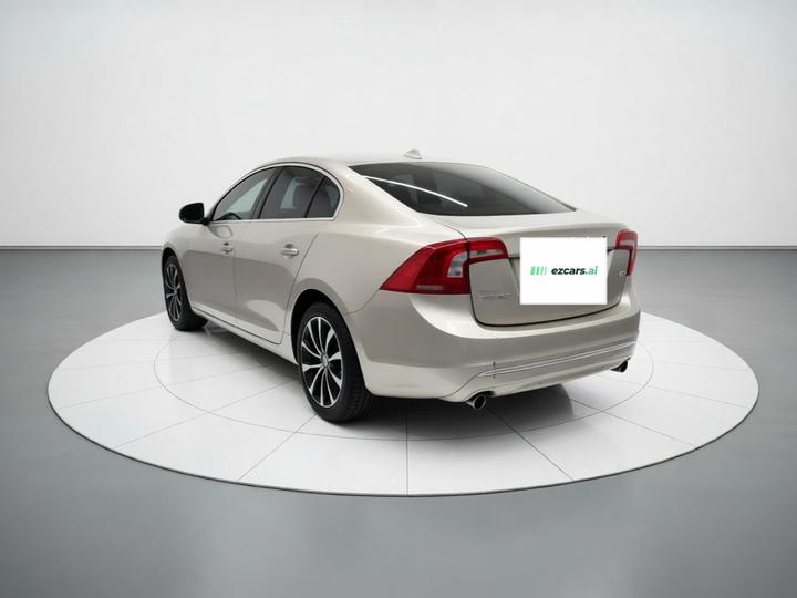 S60 2019 S60L Facelift T5 Advanced photo 4