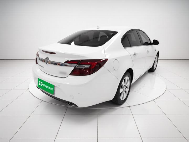 Regal 2015 1.6T Elite Tech photo 6