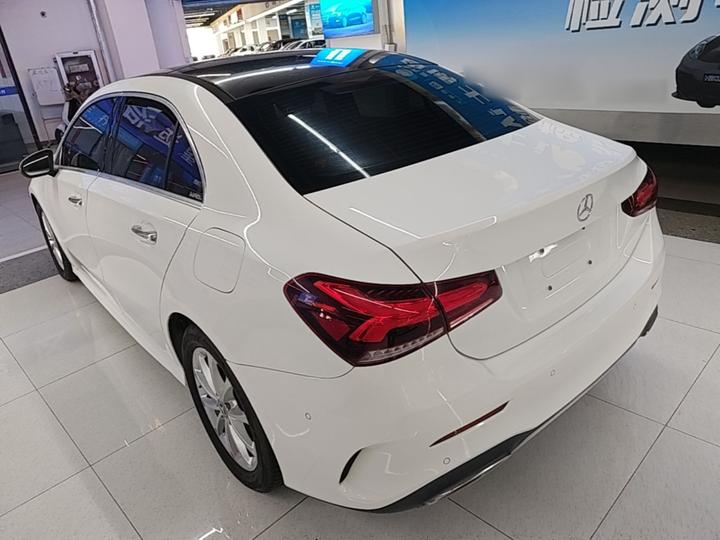 A-Class 2019 A 200 L Sport photo 4