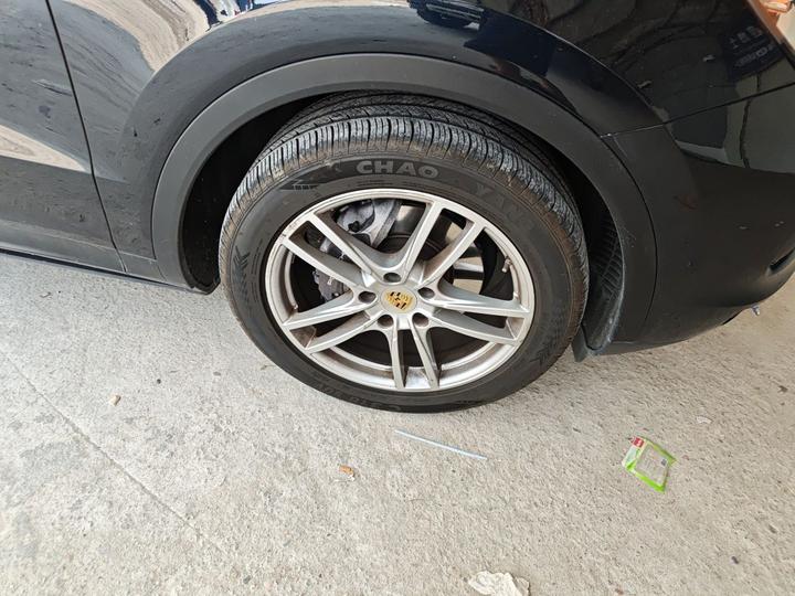 2019 Cayenne 3.0T photo 8