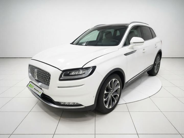 Nautilus 2021 2.0T AWD