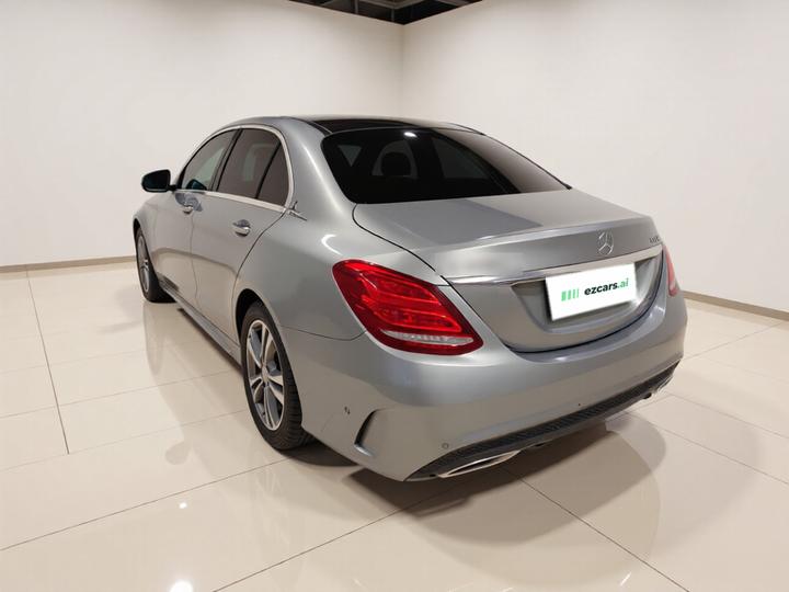 C-Class 2015 Facelift C 200 L Sport photo 4
