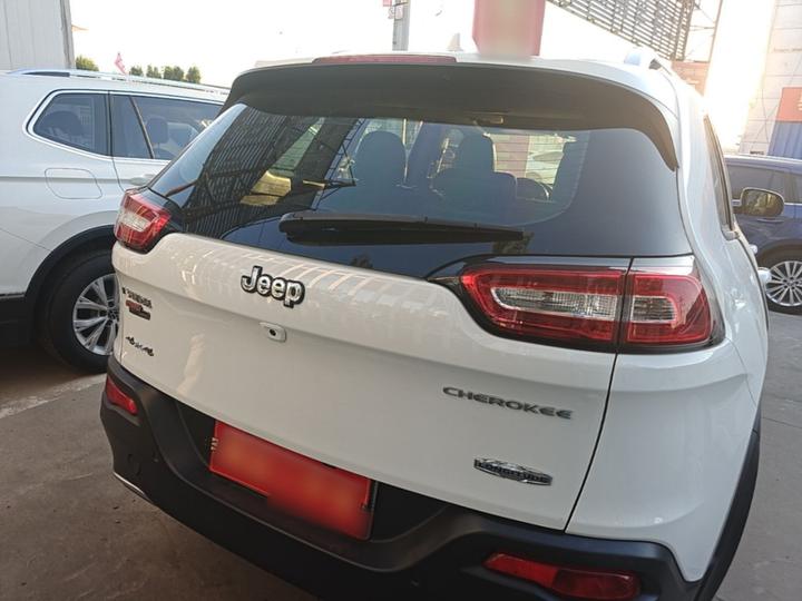 Cherokee 2016 2.4L Smart photo 5