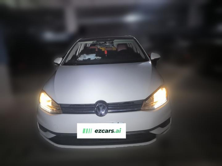 Golf 2018 230TSI AT Comfort photo 2