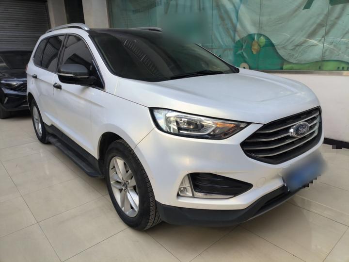 Edge 2020 EcoBoost 245 RWD 5-Seater photo 3