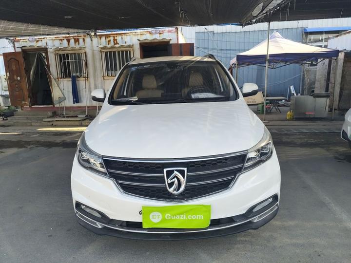 730 2017 1.8L iAMT Exclusive 7-Seater photo 2