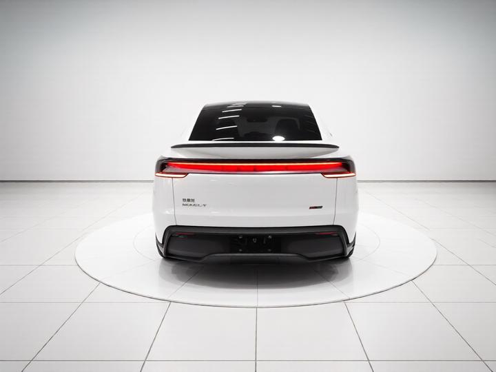 Model Y 2025 RWD photo 3