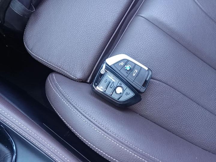 X1 2018 sDrive18Li Exclusive photo 8