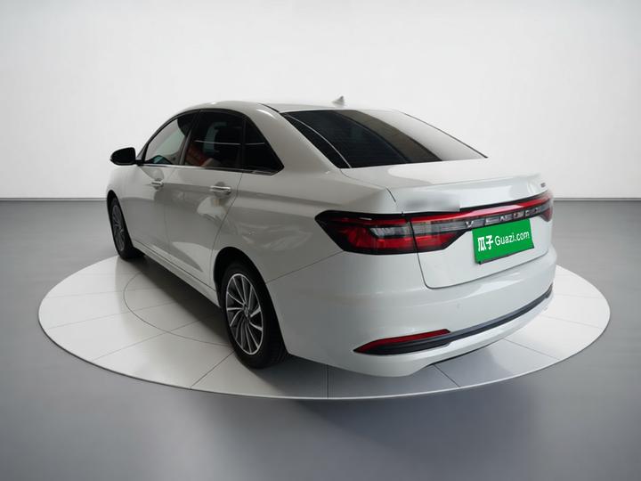D60 2023 PLUS 1.6L XL CVT photo 4