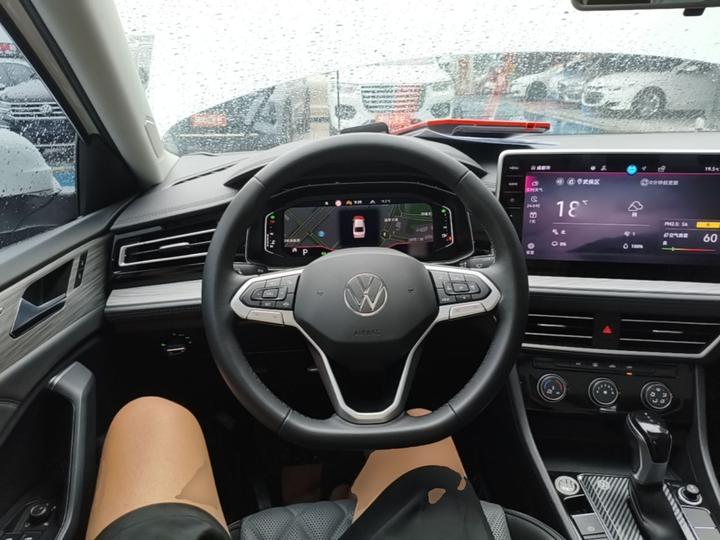 Sagitar 2024 300TSI DSG photo 6