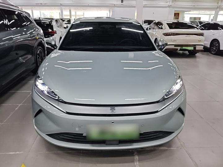 Qin L 2025 EV 470KM Leading photo 2