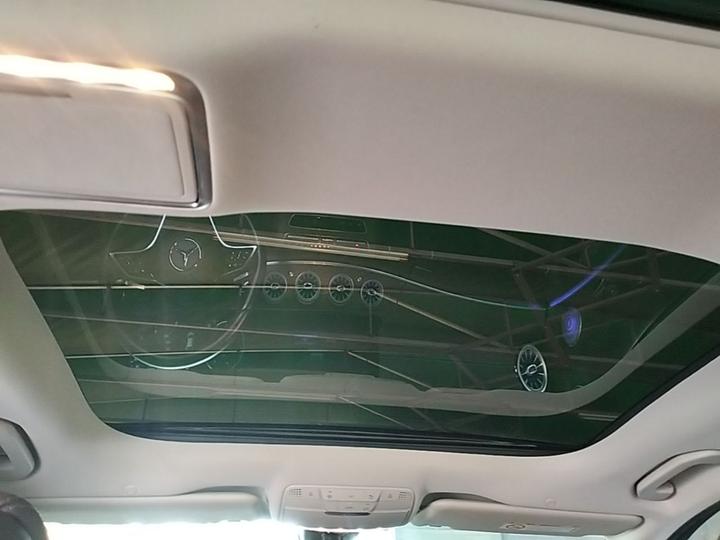 E-Class 2022 E 260 L photo 7