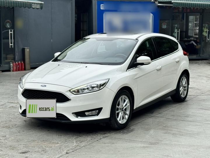 Focus 2018 Hatchback Classic EcoBoost 180 AT Elite