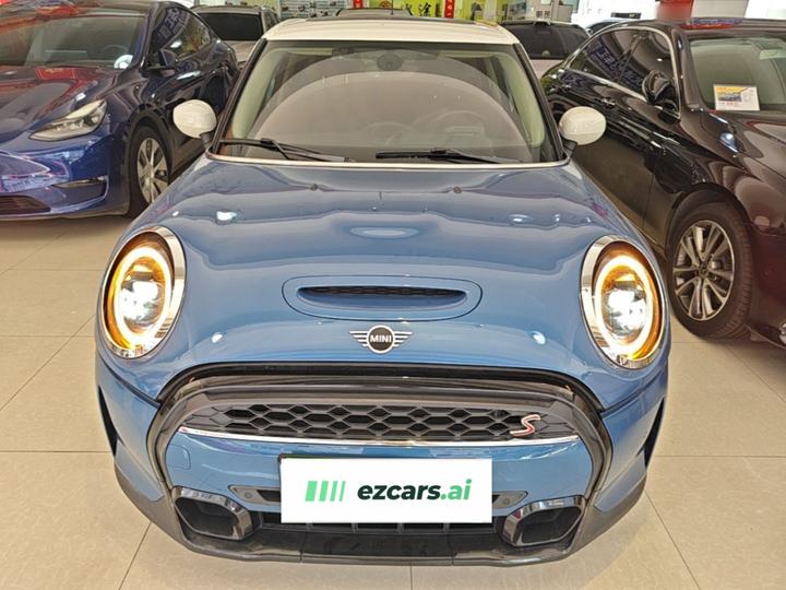 2022 Facelift 2.0T COOPER S Classic 5-Door photo 2