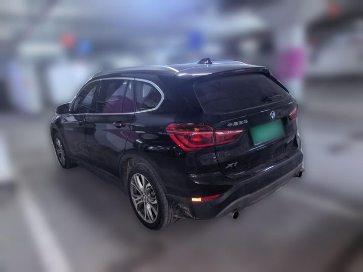 X1 2019 sDrive20Li Leading photo 4