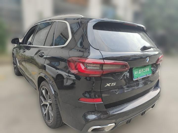 X5 2022 Facelift xDrive 40Li M Sport Package photo 4