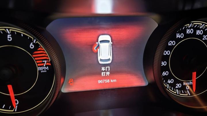 Cherokee 2017 2.4L Leading Smart photo 8