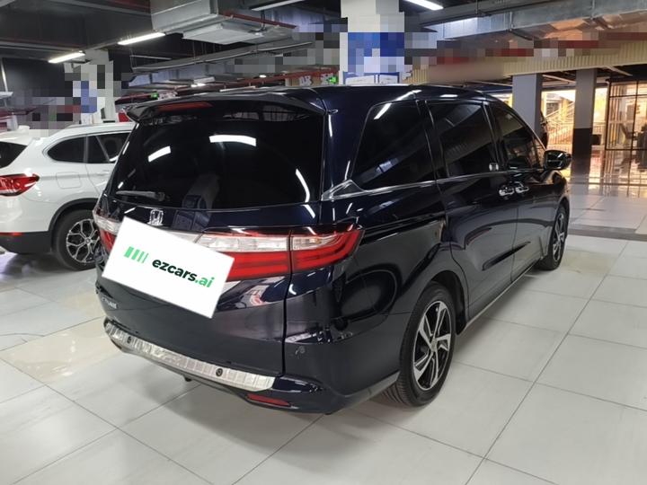 Odyssey 2015 Facelift 2.4L Supreme photo 6