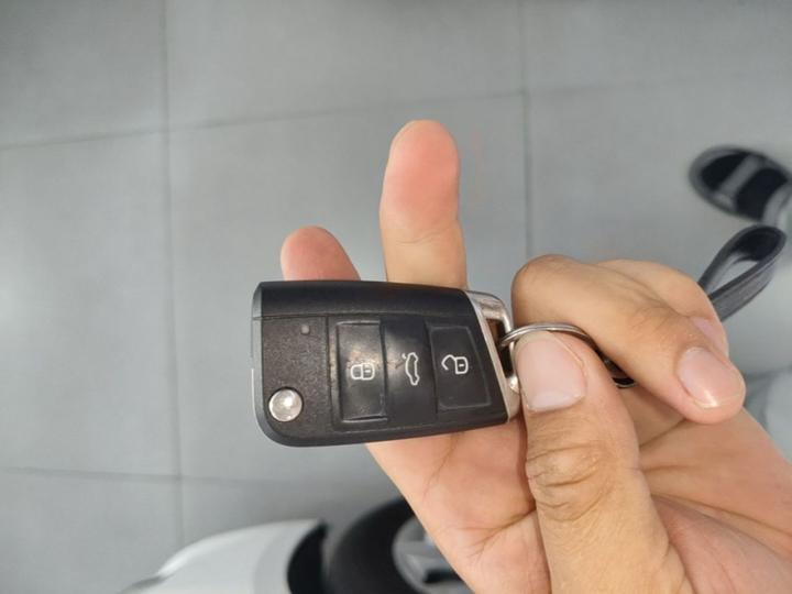 Lamando 2018 230TSI DSG photo 8