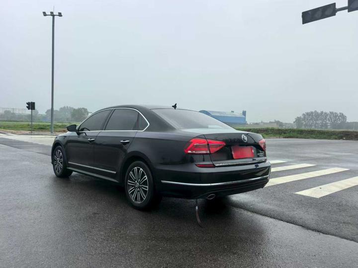 Passat 2017 330TSI DSG photo 4