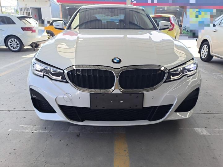 3 Series 2021 320Li M Sport Package photo 2