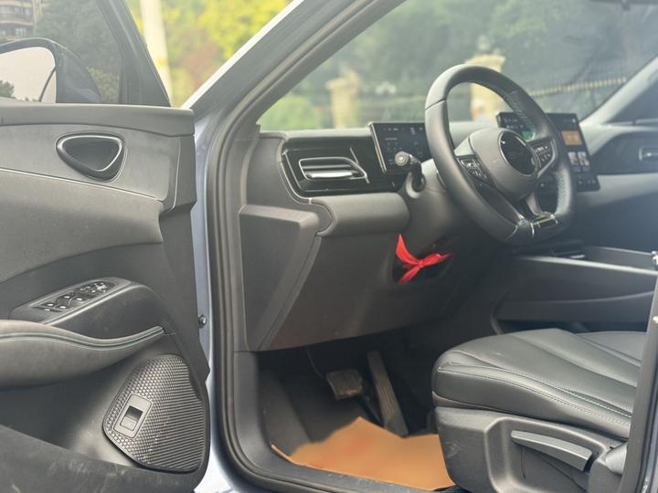 Seal 06 EV 2025 DM-i ADAS 80KM Luxury photo 6