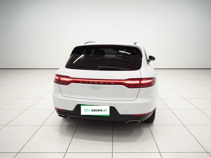 2018 Macan 2.0T photo 5