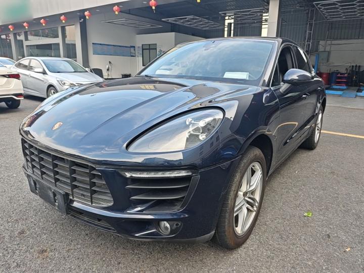 2017 Macan 2.0T