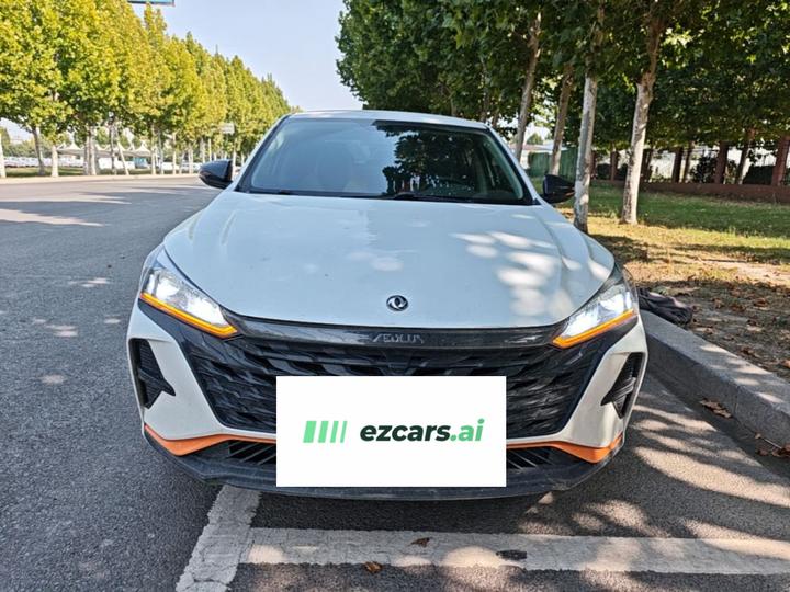 Yixuan 2023 1.5L AT LX photo 2