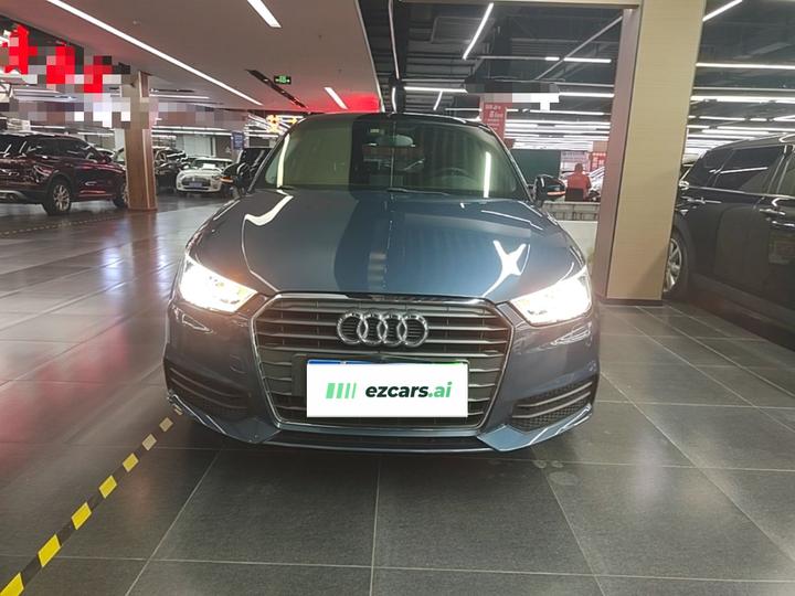 A1 2016 30 TFSI Sportback Design photo 2
