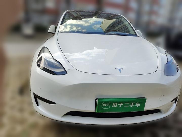 Model Y 2022 RWD photo 2