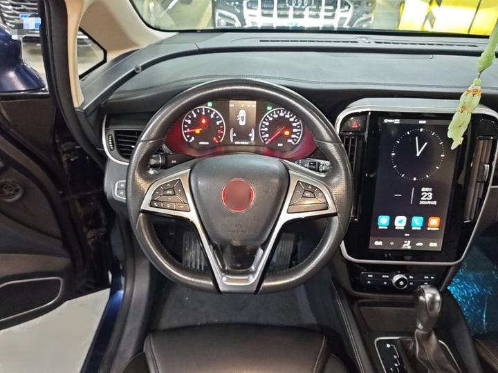 Song MAX 2017 1.5T AT Connected Elite 7-Seater photo 6
