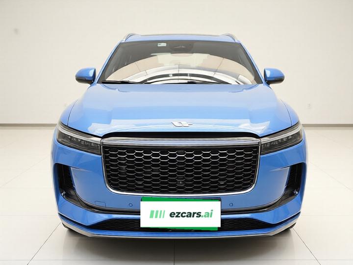 Li Auto ONE 2021 EREV 6-Seater photo 2