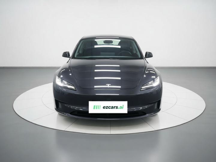 Model 3 2023 RWD photo 2