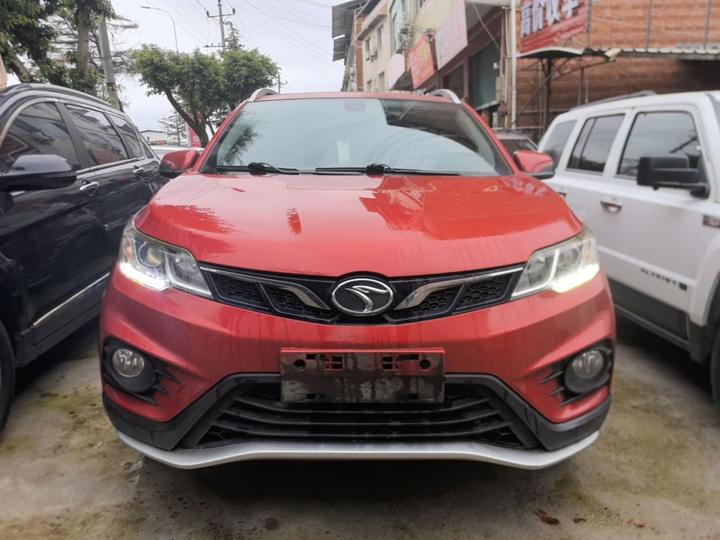 DX3 2018 1.5L MT Premium photo 2